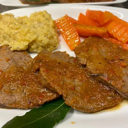 ファームステイ La Ruota モンテルーポ・アルベーゼ